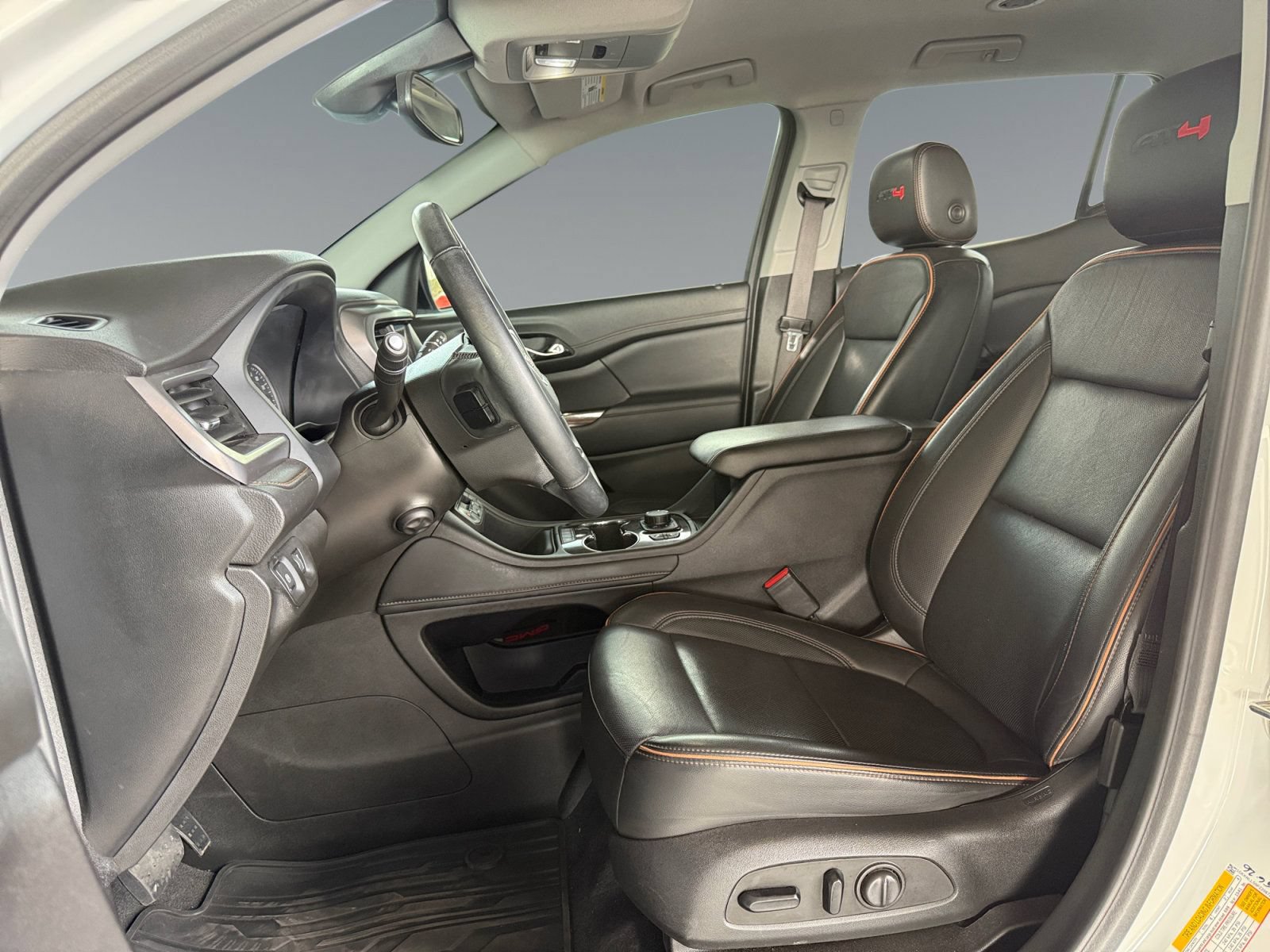 Used 2023 GMC Acadia AT4 w/ Preferred Package AWD/4WD image 12