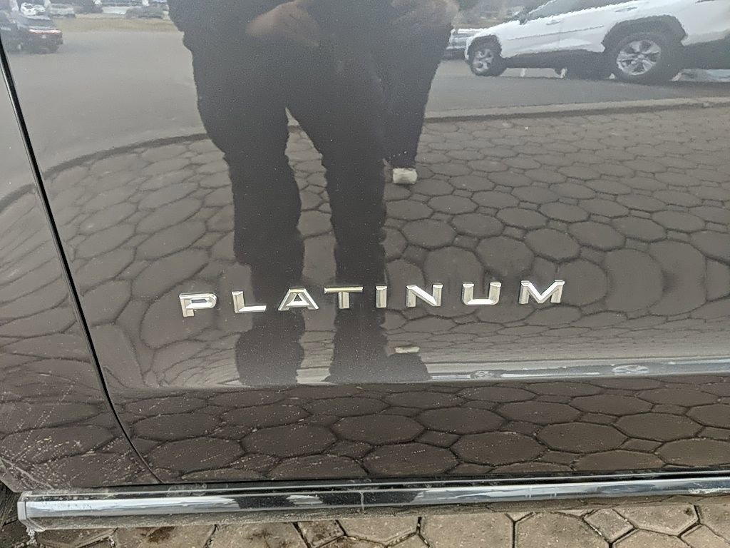 Certified 2025 Ford Expedition Max Platinum image 12