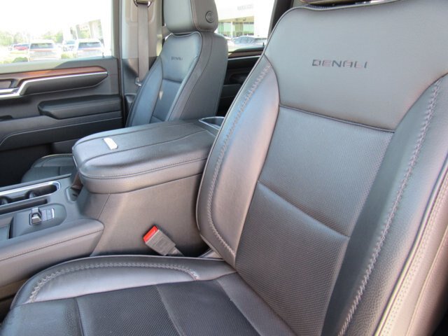 Used 2024 GMC Sierra 2500 Denali w/ Denali Reserve Package AWD/4WD image 19