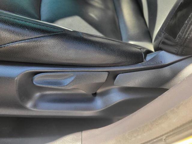 Used 2020 Toyota C-HR XLE image 20