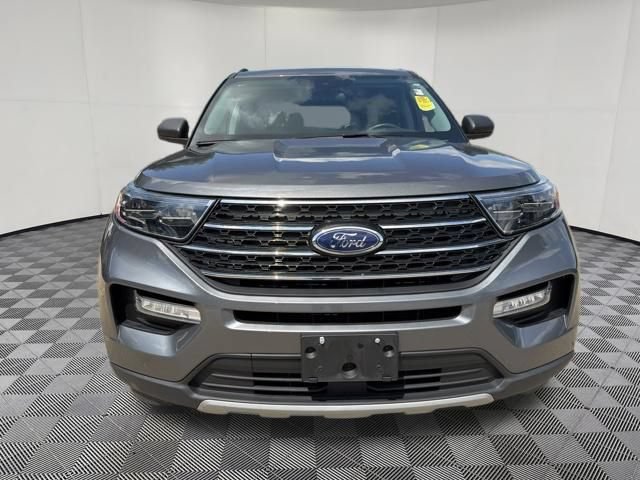 Certified 2023 Ford Explorer XLT w/ Equipment Group 202A AWD/4WD image 15