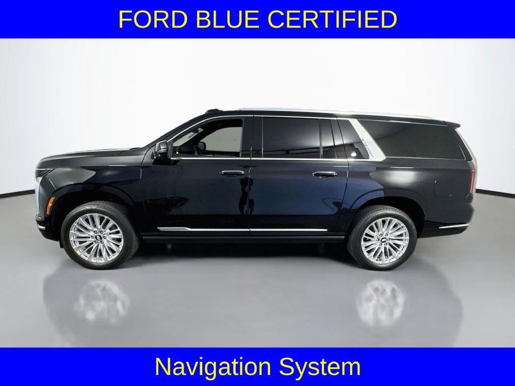 Used 2025 Cadillac Escalade ESV Premium Luxury w/ Touring Package AWD/4WD image 11