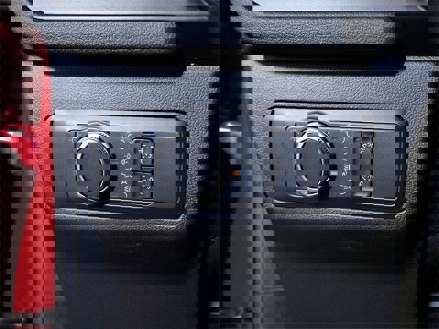 Certified 2022 Ford Escape SE w/ Cold Weather Package image 21