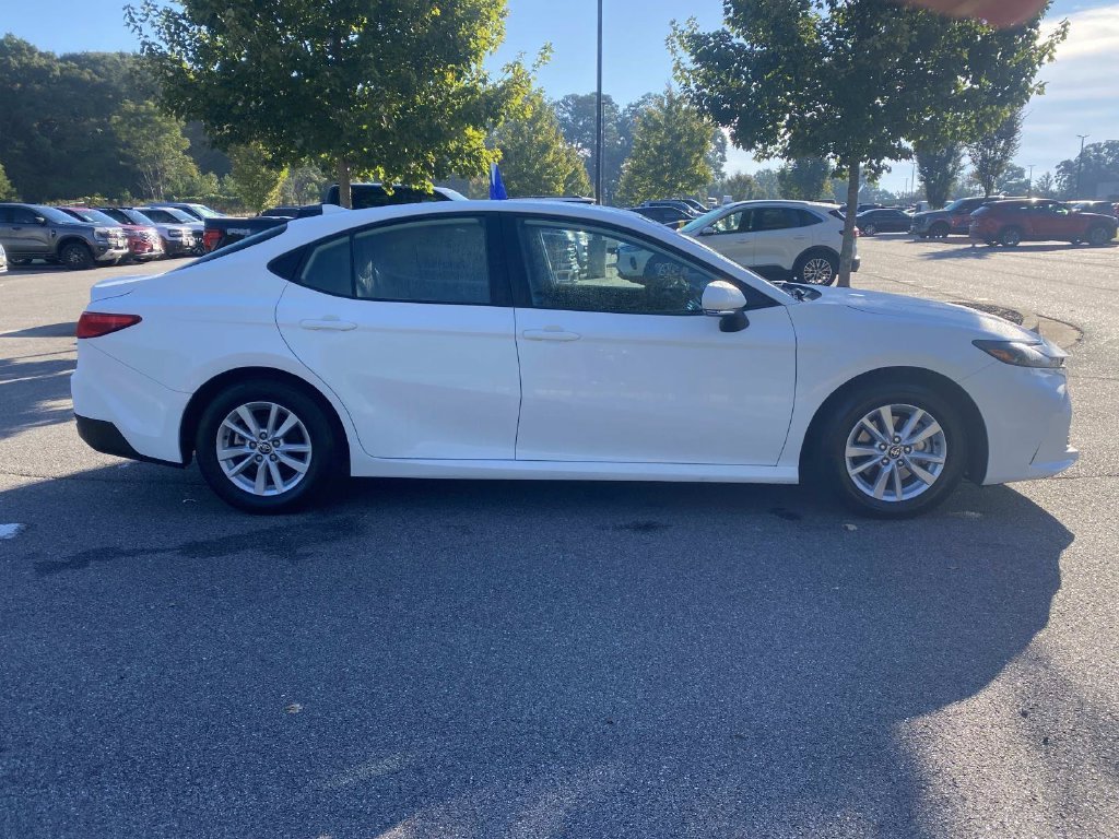 Used 2025 Toyota Camry LE FWD image 2