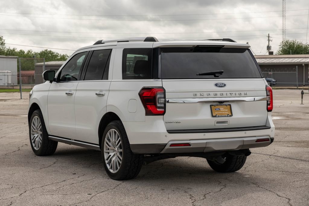 Certified 2023 Ford Expedition Limited RWD image 5