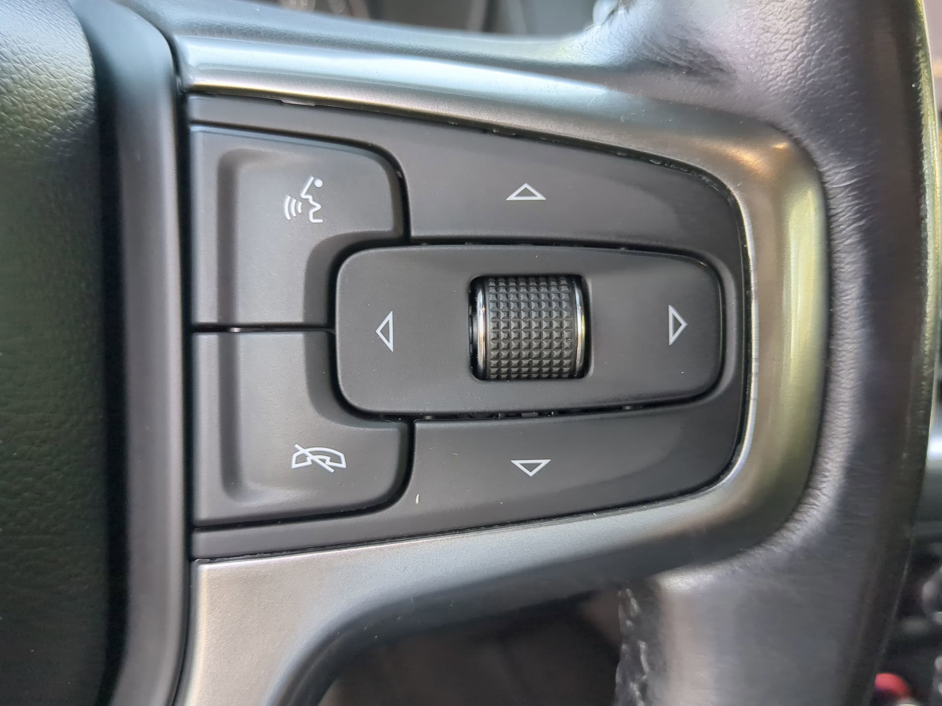 Used 2021 Chevrolet Tahoe LT image 66