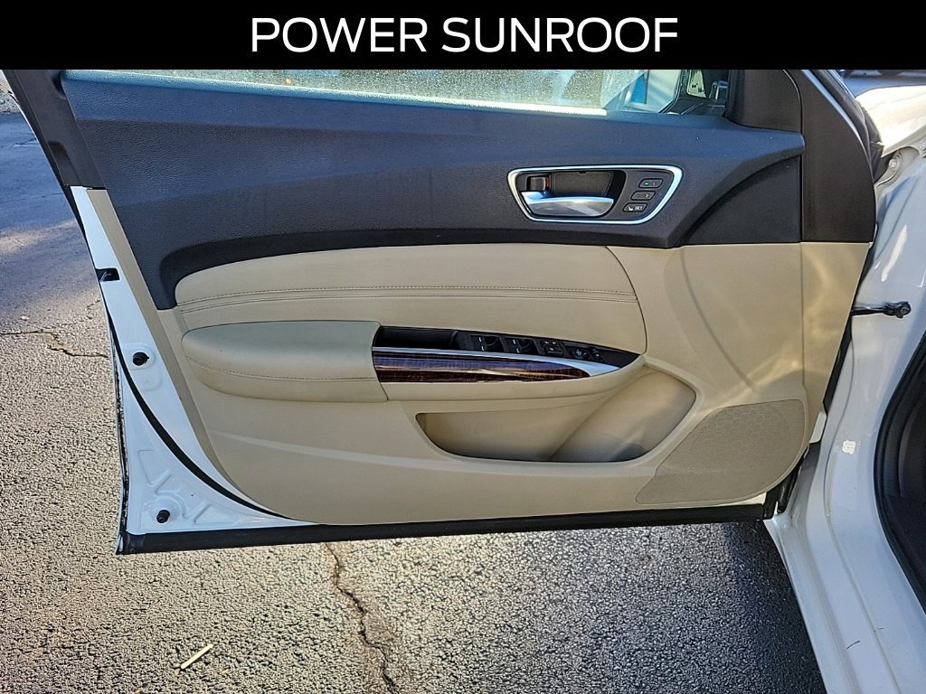 Used 2018 Acura TLX FWD image 19