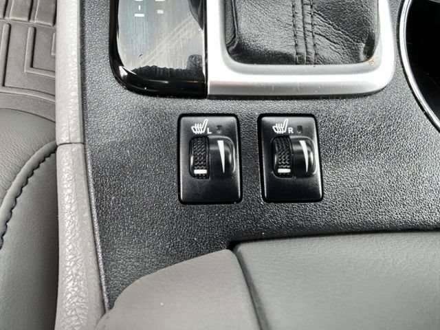 Used 2018 Toyota Highlander XLE FWD image 22