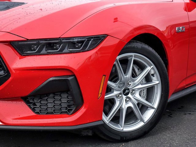 Certified 2025 Ford Mustang GT Premium RWD image 4
