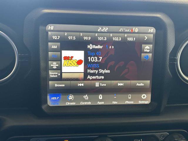 Used 2020 Jeep Gladiator Overland w/ Uconnect 4C Nav & Sound Group image 12