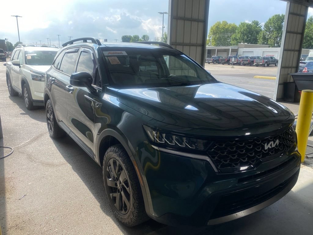Used 2023 Kia Sorento S w/ Panoramic Sunroof Package AWD/4WD image 1
