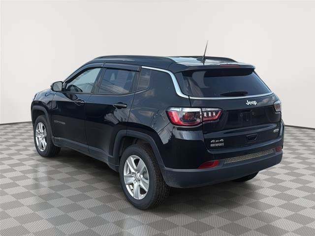 Used 2022 Jeep Compass Latitude w/ Convenience Group AWD/4WD image 25