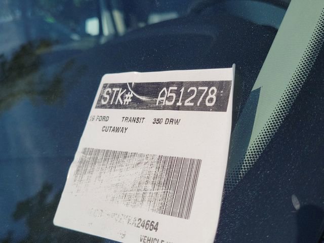 Certified 2019 Ford Transit 350 138 DRW w/ Exterior Upgrade Package image 32