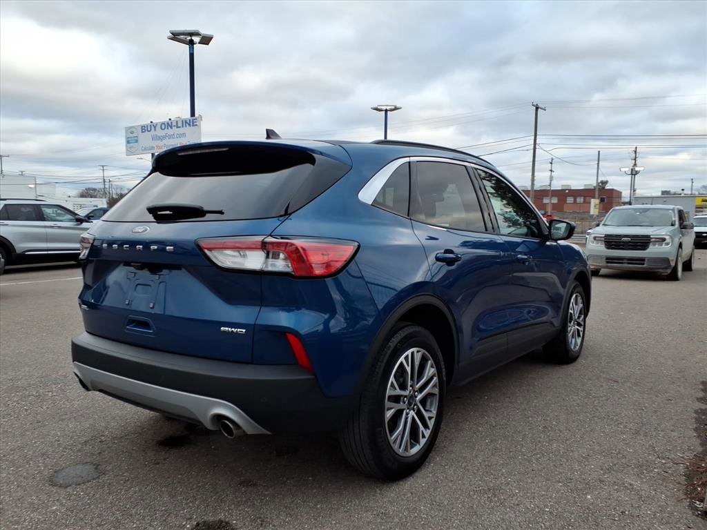 Certified 2022 Ford Escape SEL image 2