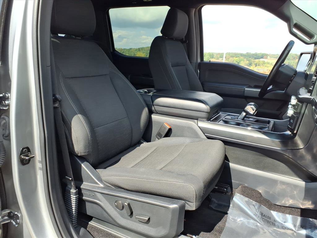Certified 2022 Ford F150 XLT w/ Equipment Group 302A High image 8
