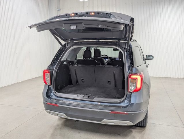 Certified 2023 Ford Explorer XLT w/ Equipment Group 202A image 8