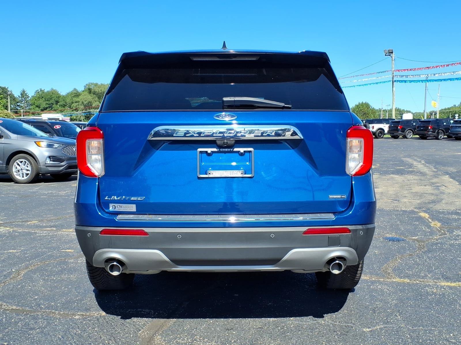 Certified 2022 Ford Explorer Limited AWD/4WD image 17