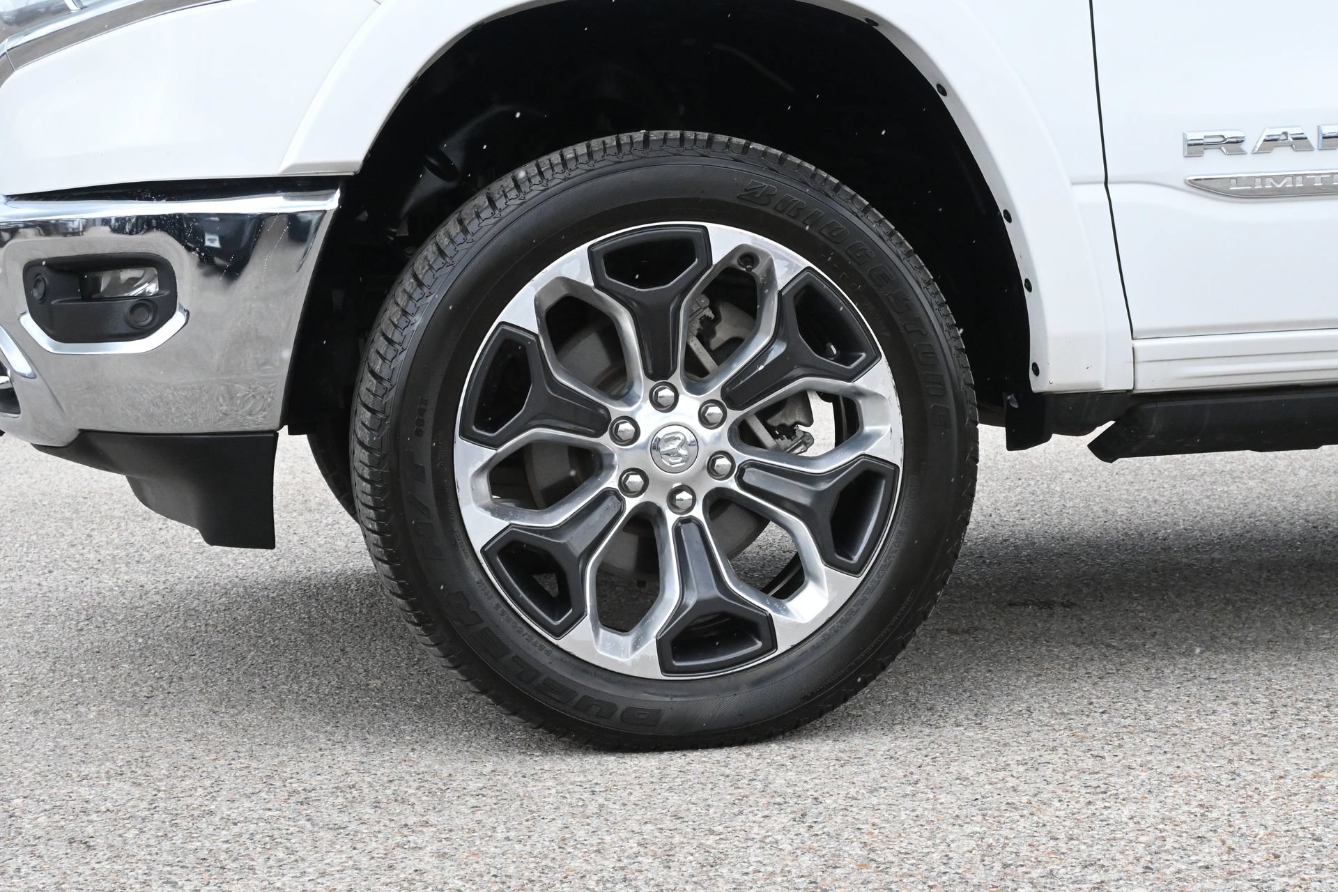 Used 2023 RAM 1500 Limited AWD/4WD image 27