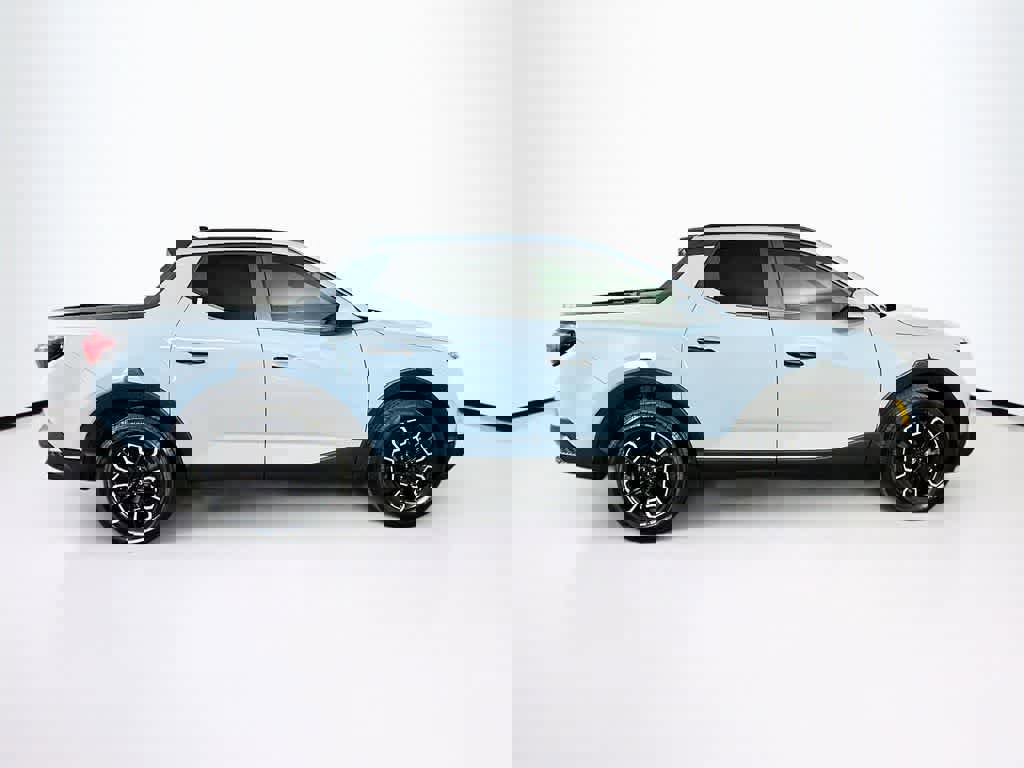 Used 2022 Hyundai Santa Cruz SEL w/ Activity Package image 6