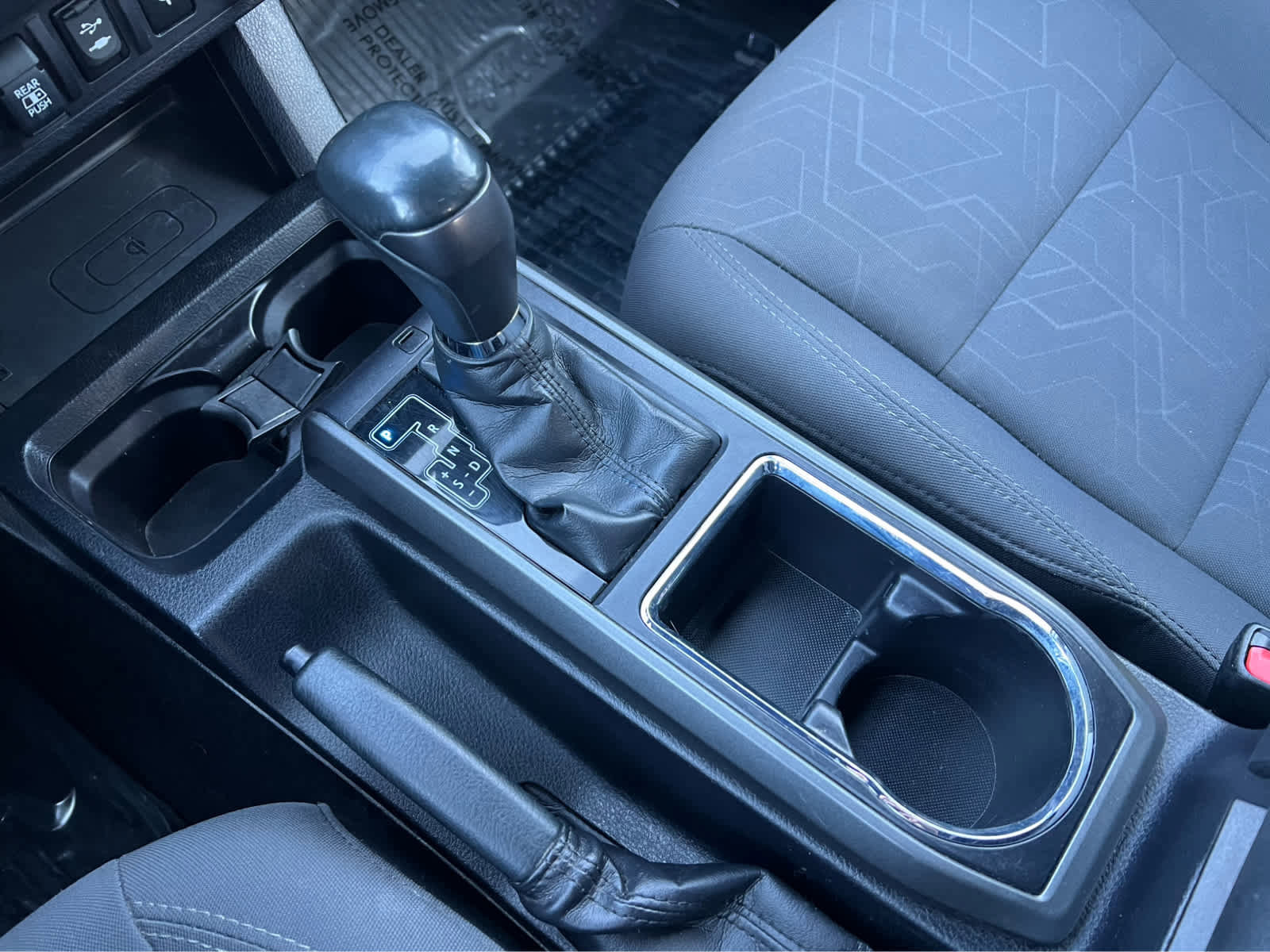 Used 2019 Toyota Tacoma TRD Sport w/ Technology Package AWD/4WD image 36