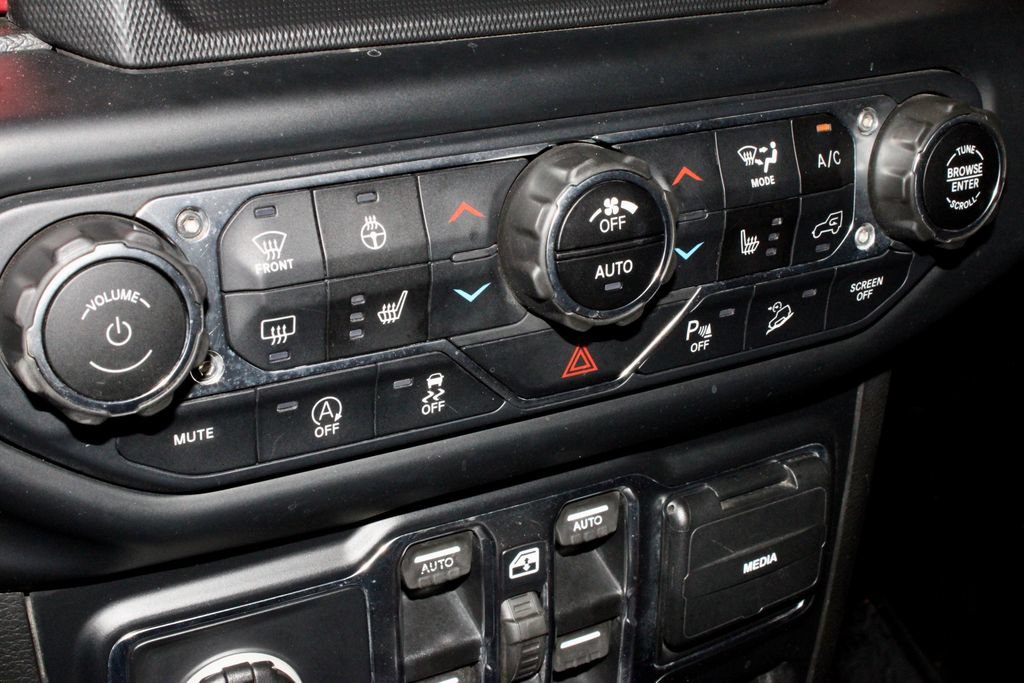 Used 2019 Jeep Wrangler Unlimited Rubicon AWD/4WD image 31