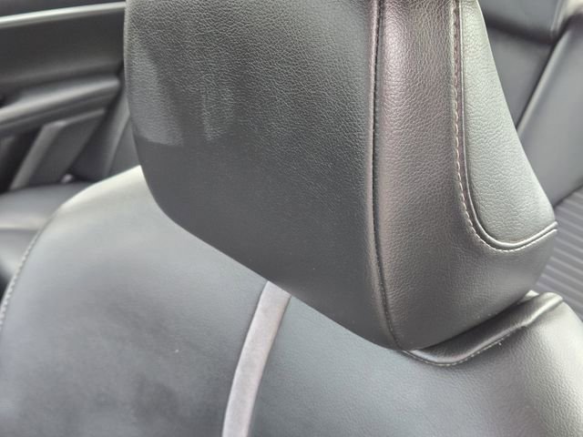 Used 2021 Toyota Camry SE image 14