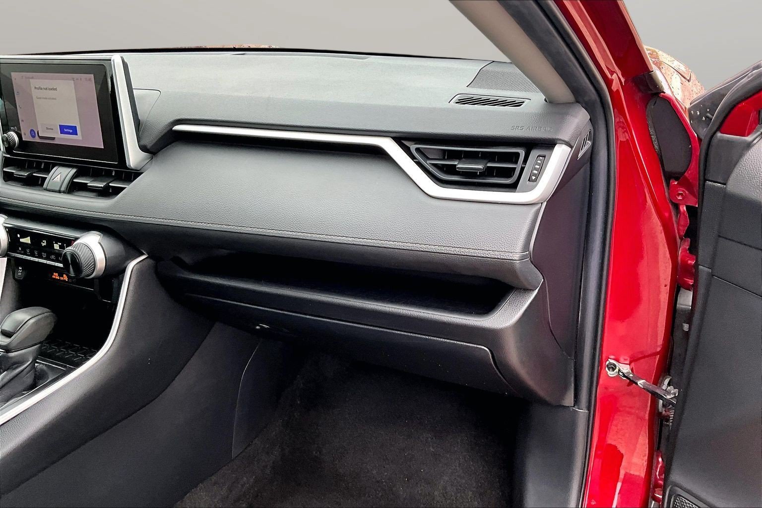 Used 2023 Toyota RAV4 LE FWD image 21