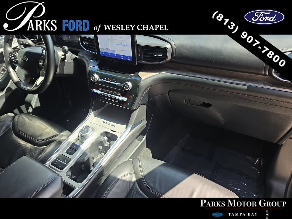 Certified 2023 Ford Explorer Platinum w/ Equipment Group 601A RWD image 11