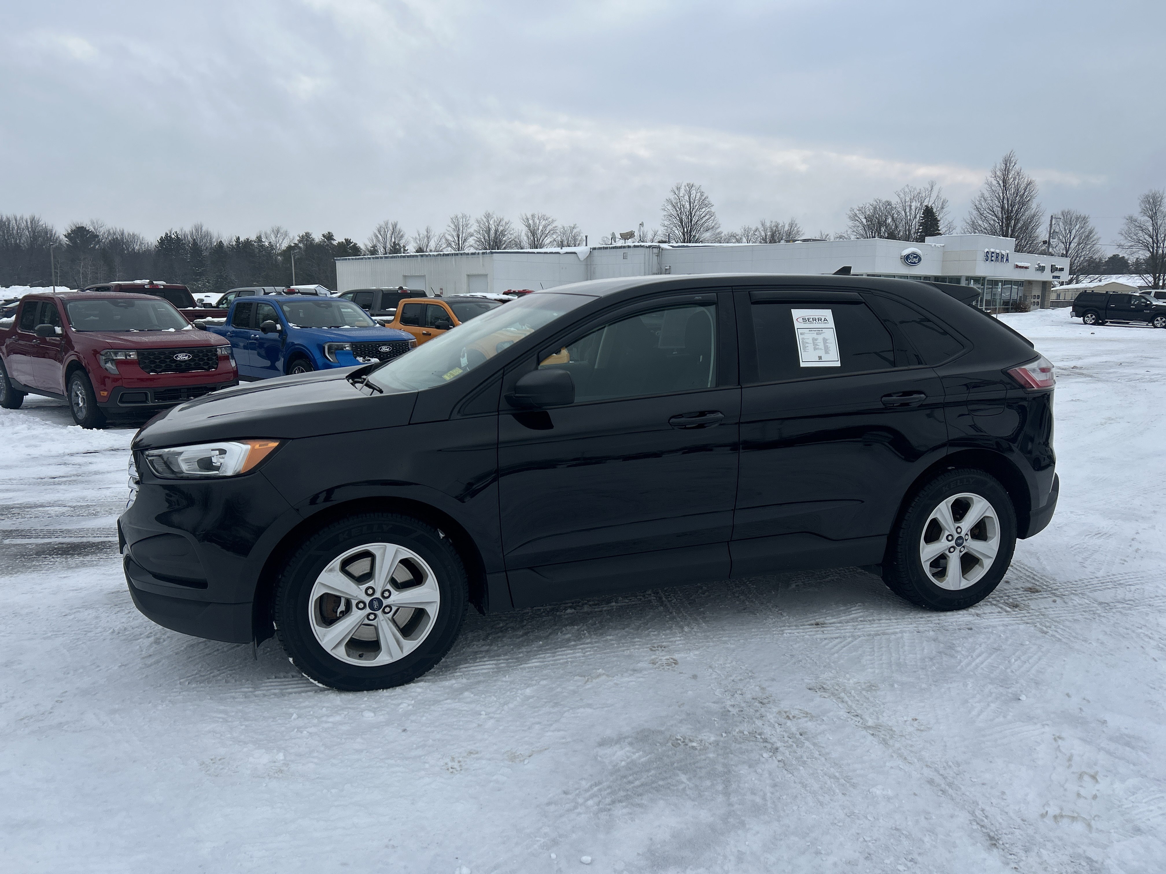 Certified 2020 Ford Edge SE image 7