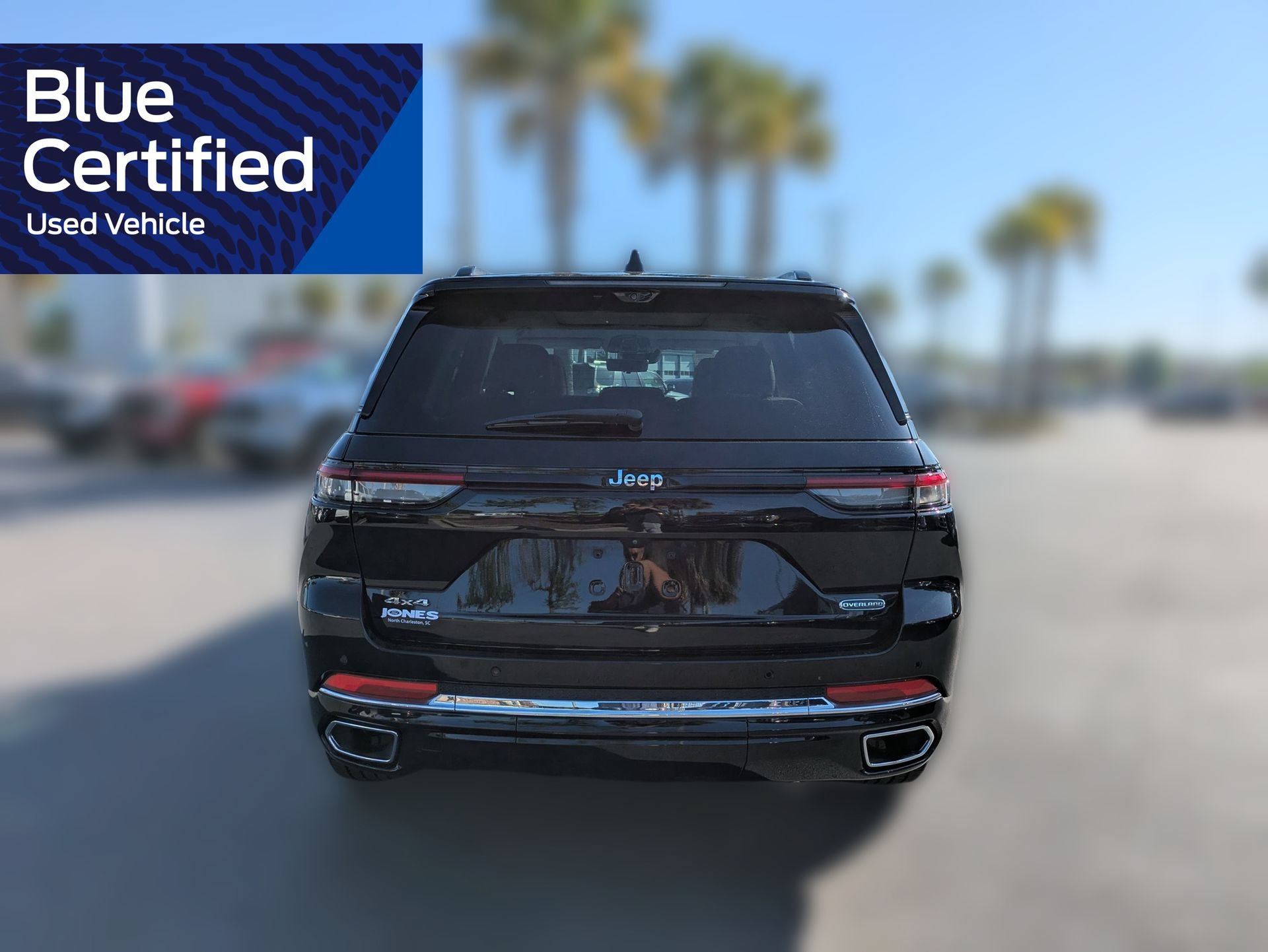 Used 2022 Jeep Grand Cherokee Overland w/ Luxury Tech Group IV AWD/4WD image 7