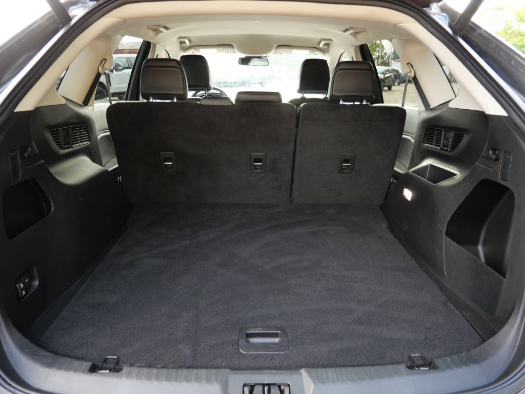 Certified 2024 Ford Edge SEL w/ Convenience Package AWD/4WD image 9