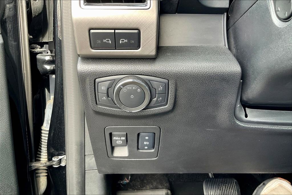 Certified 2018 Ford F150 Limited AWD/4WD image 34