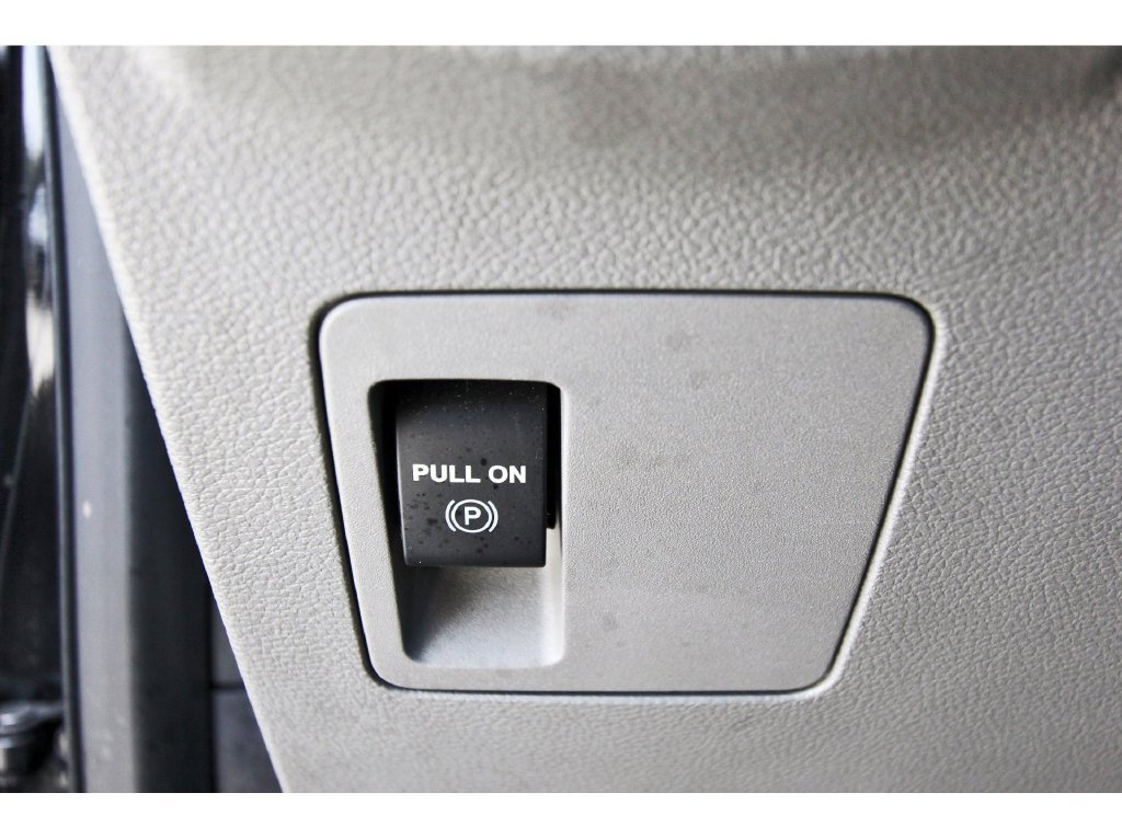 Certified 2018 Ford F150 XL w/ Equipment Group 101A Mid RWD image 24