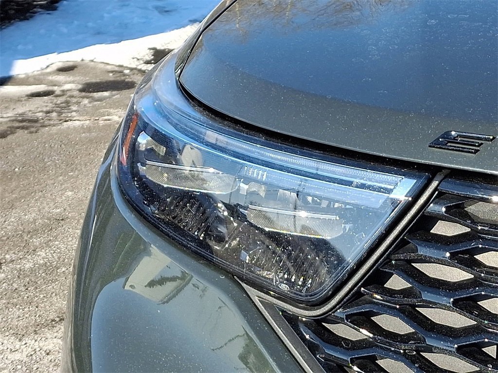 Certified 2022 Ford Explorer ST w/ Equipment Group 401A image 9