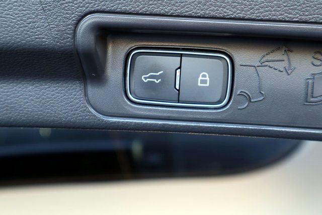 Certified 2025 Ford Explorer Active w/ Active Comfort Package image 23