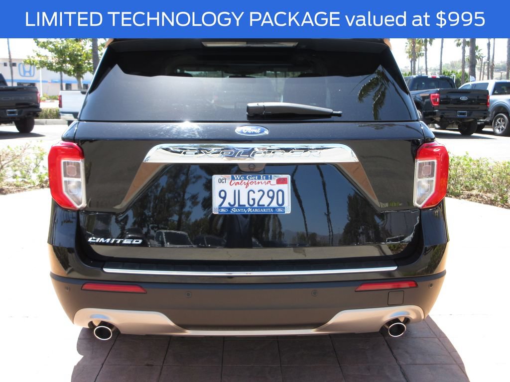 Certified 2023 Ford Explorer Limited w/ Limited Technology Package RWD image 3