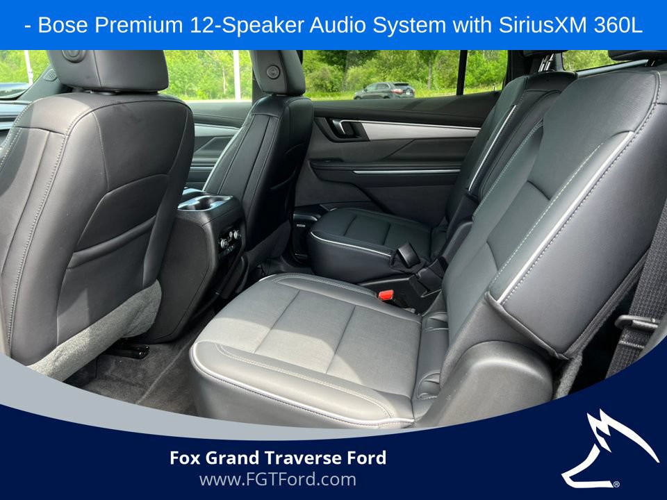 Used 2025 Buick Enclave Preferred AWD/4WD image 4