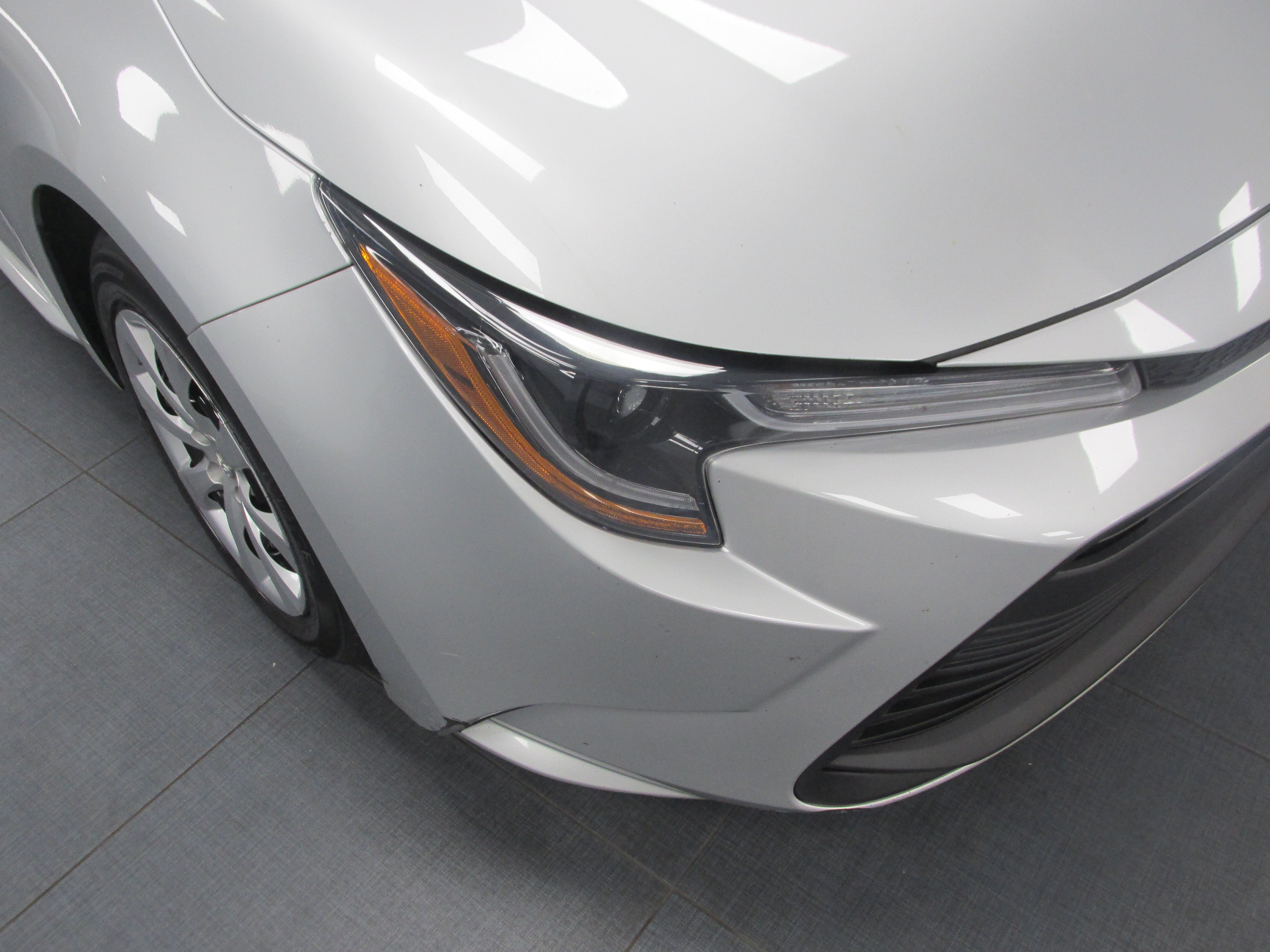 Used 2024 Toyota Corolla LE FWD image 10