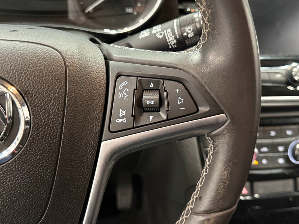 Used 2021 Buick Encore Preferred w/ Safety Package image 13
