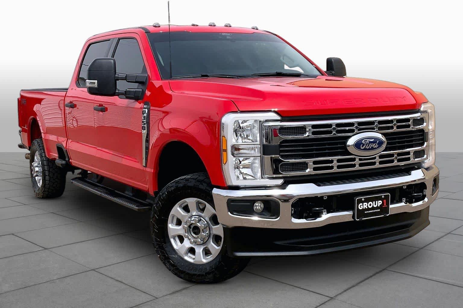 Certified 2024 Ford F350 XLT w/ FX4 Off-Road Package AWD/4WD image 3