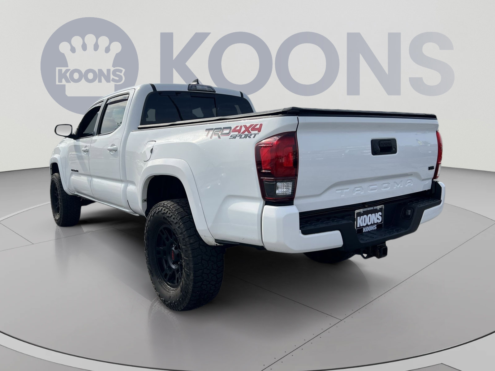 Used 2019 Toyota Tacoma TRD Sport AWD/4WD image 4