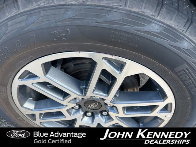 Certified 2025 Ford Expedition Active AWD/4WD image 6