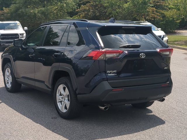 Used 2021 Toyota RAV4 XLE FWD image 6
