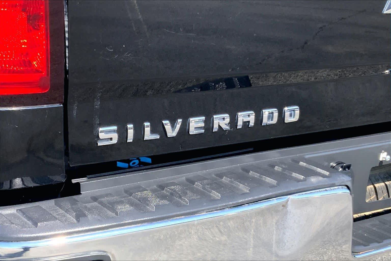 Used 2017 Chevrolet Silverado 1500 LT w/ Texas Edition RWD image 10