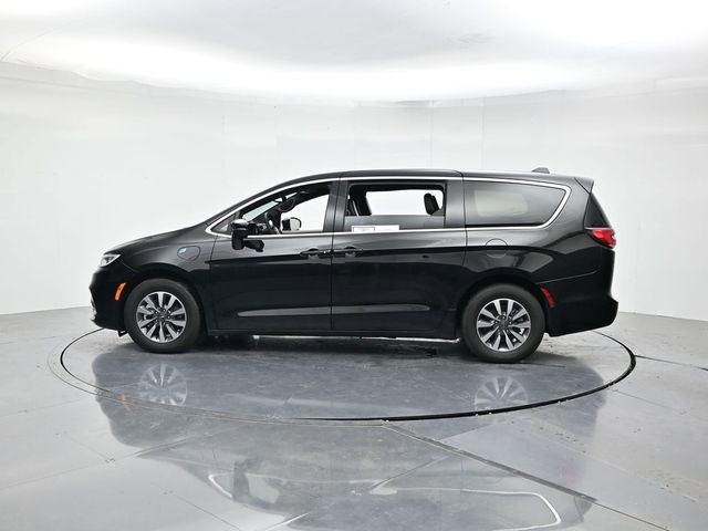 Used 2025 Chrysler Pacifica Select FWD image 7