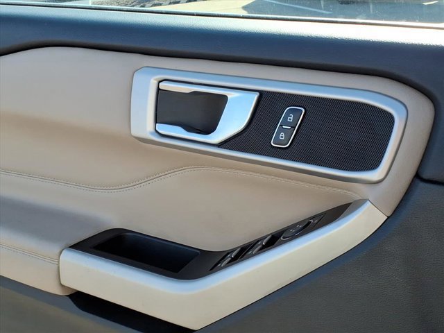 Certified 2022 Ford Explorer XLT w/ Equipment Group 202A image 21