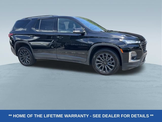 Used 2023 Chevrolet Traverse RS w/ LPO, Floor Liner Package FWD video 2