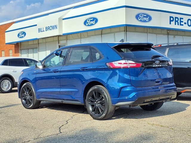 Certified 2024 Ford Edge ST-Line AWD/4WD image 2