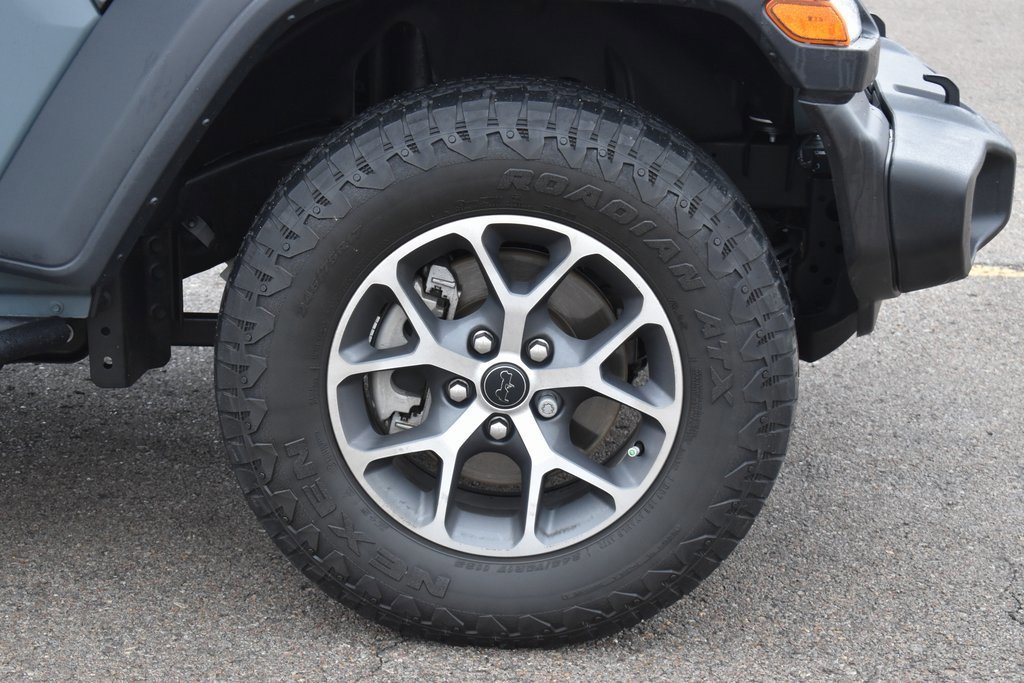 Used 2024 Jeep Wrangler Sport S image 4