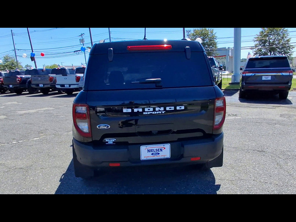 Certified 2023 Ford Bronco Sport Outer Banks w/ Tech Package AWD/4WD image 7